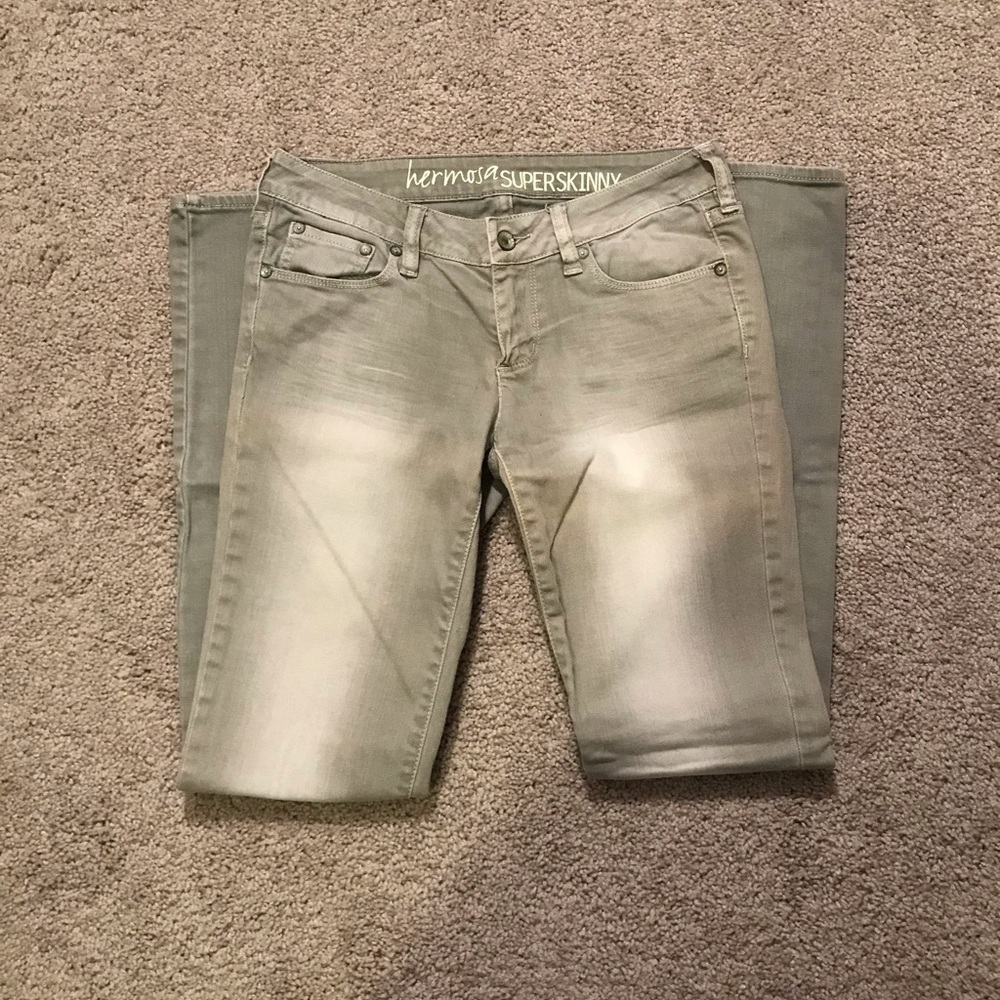 PacSun Gray Faded Size 5 Jeans